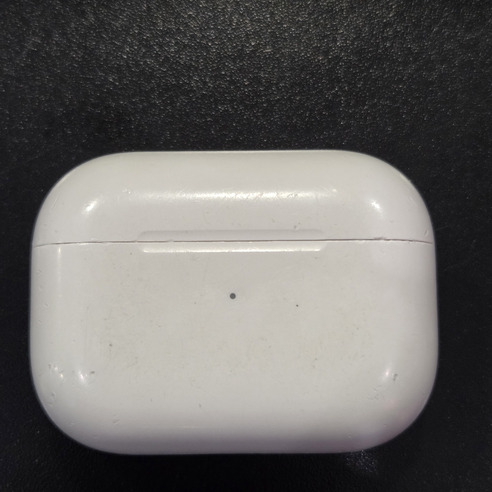 Apple AirPods Pro 2nd Generation MagSafe